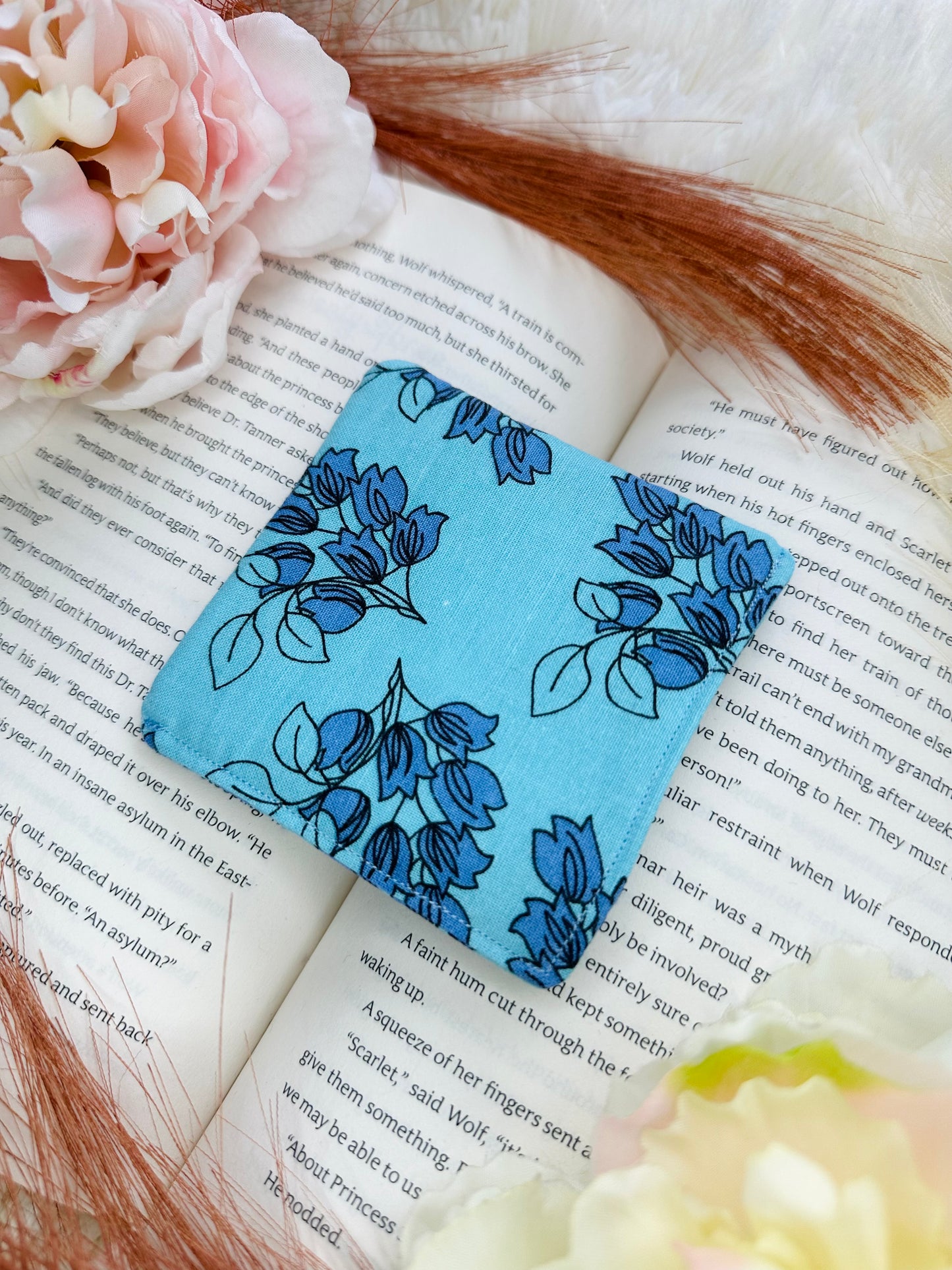 Set Of 2 Seaside Bloom Corner Bookmarks