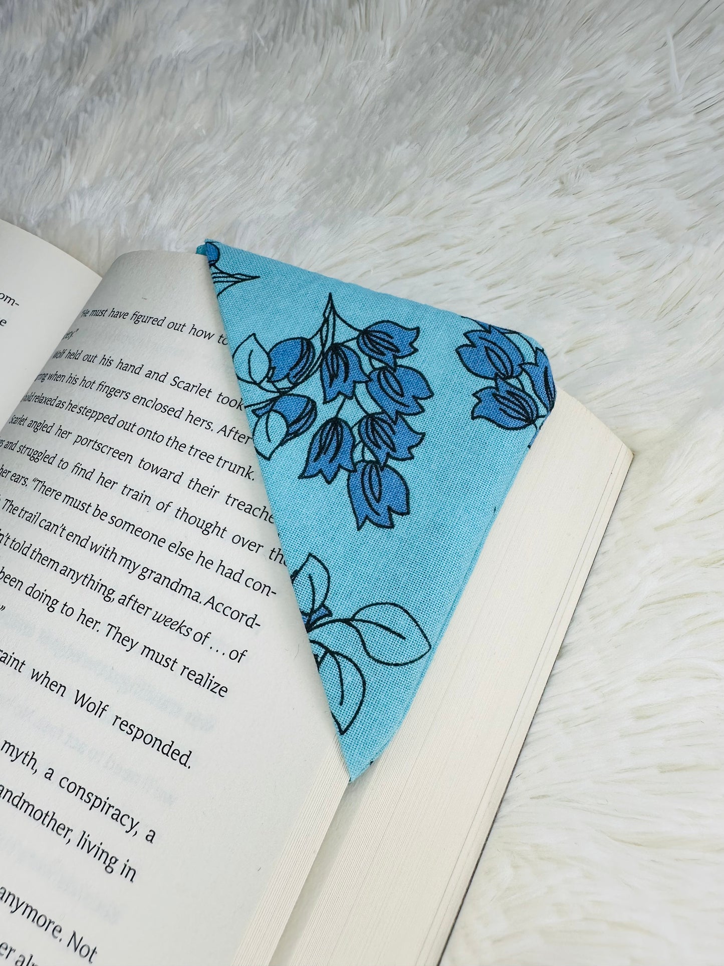 Set Of 2 Seaside Bloom Corner Bookmarks