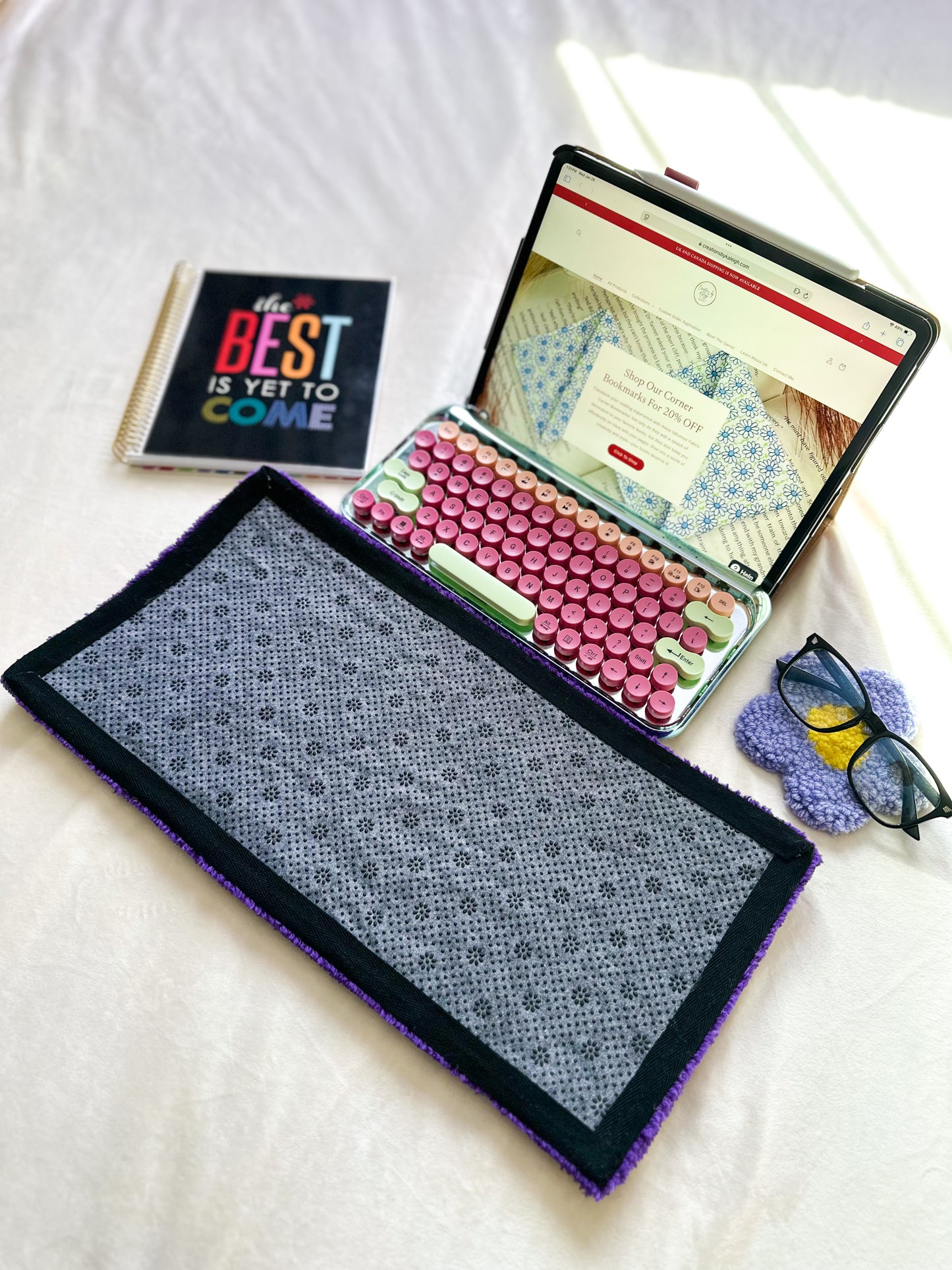 Dark Purple Leo Keyboard Rug Mat
