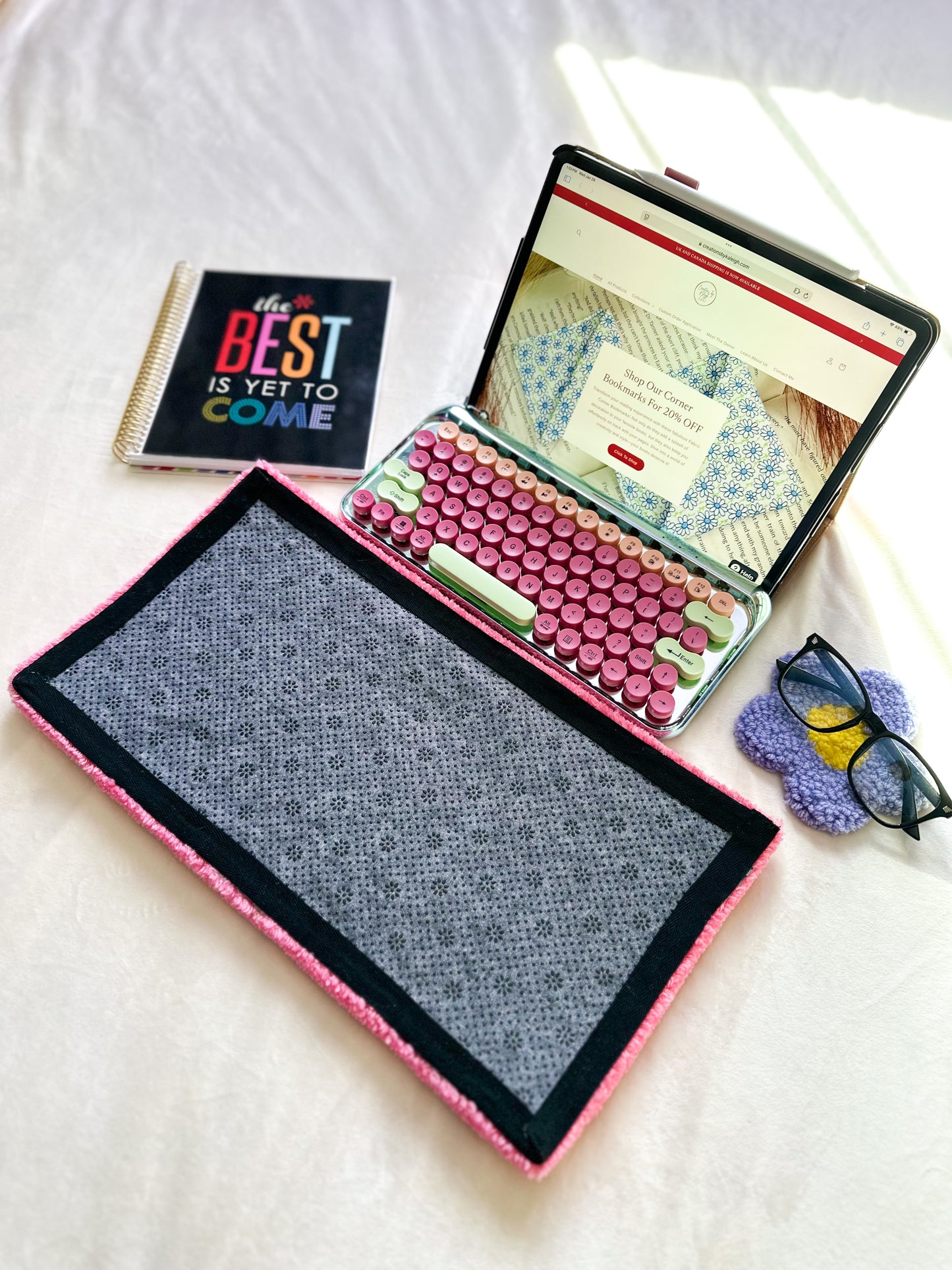 Pink Scorpio Keyboard Rug Mat