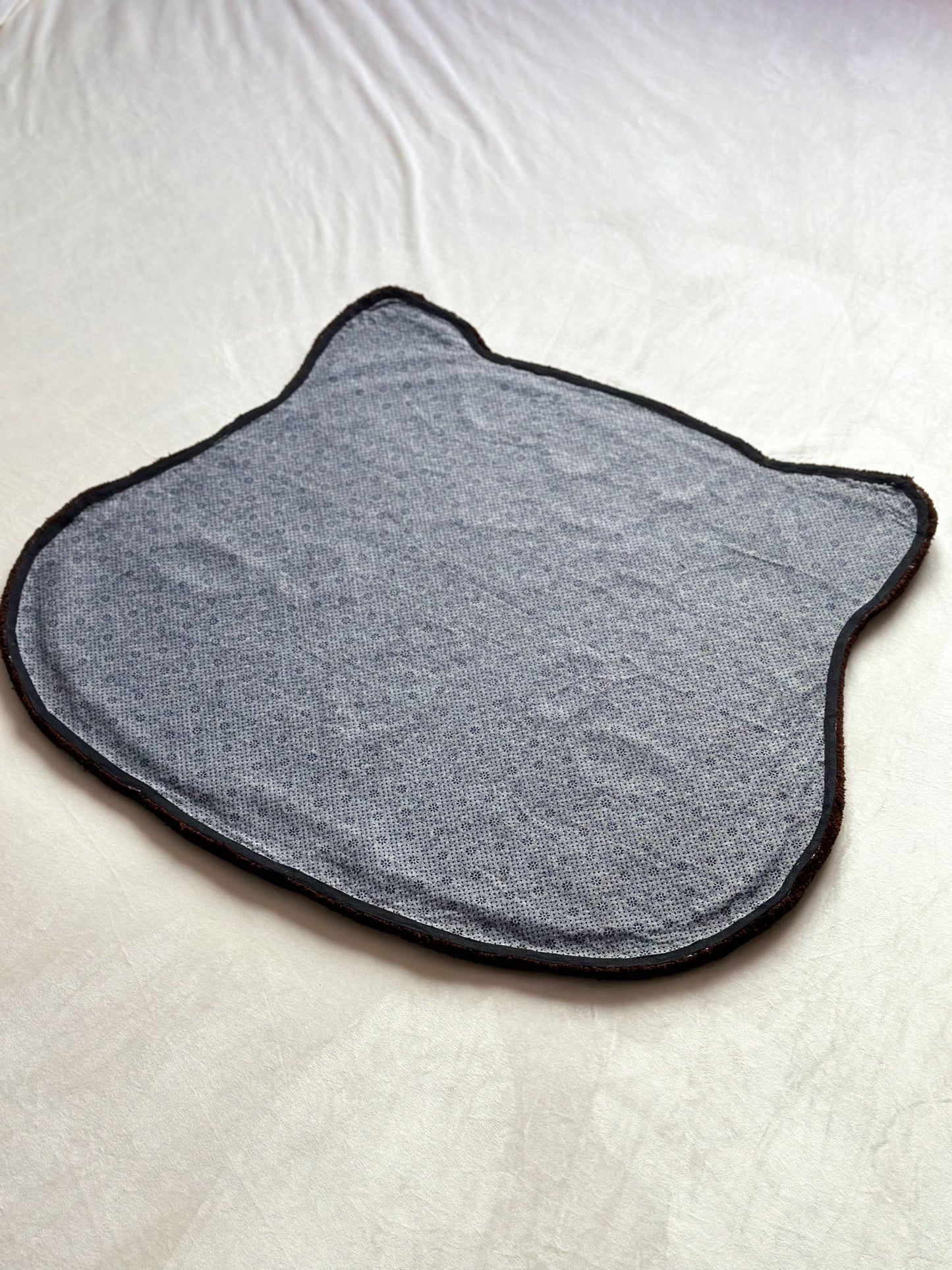 Cute White Cat Rug