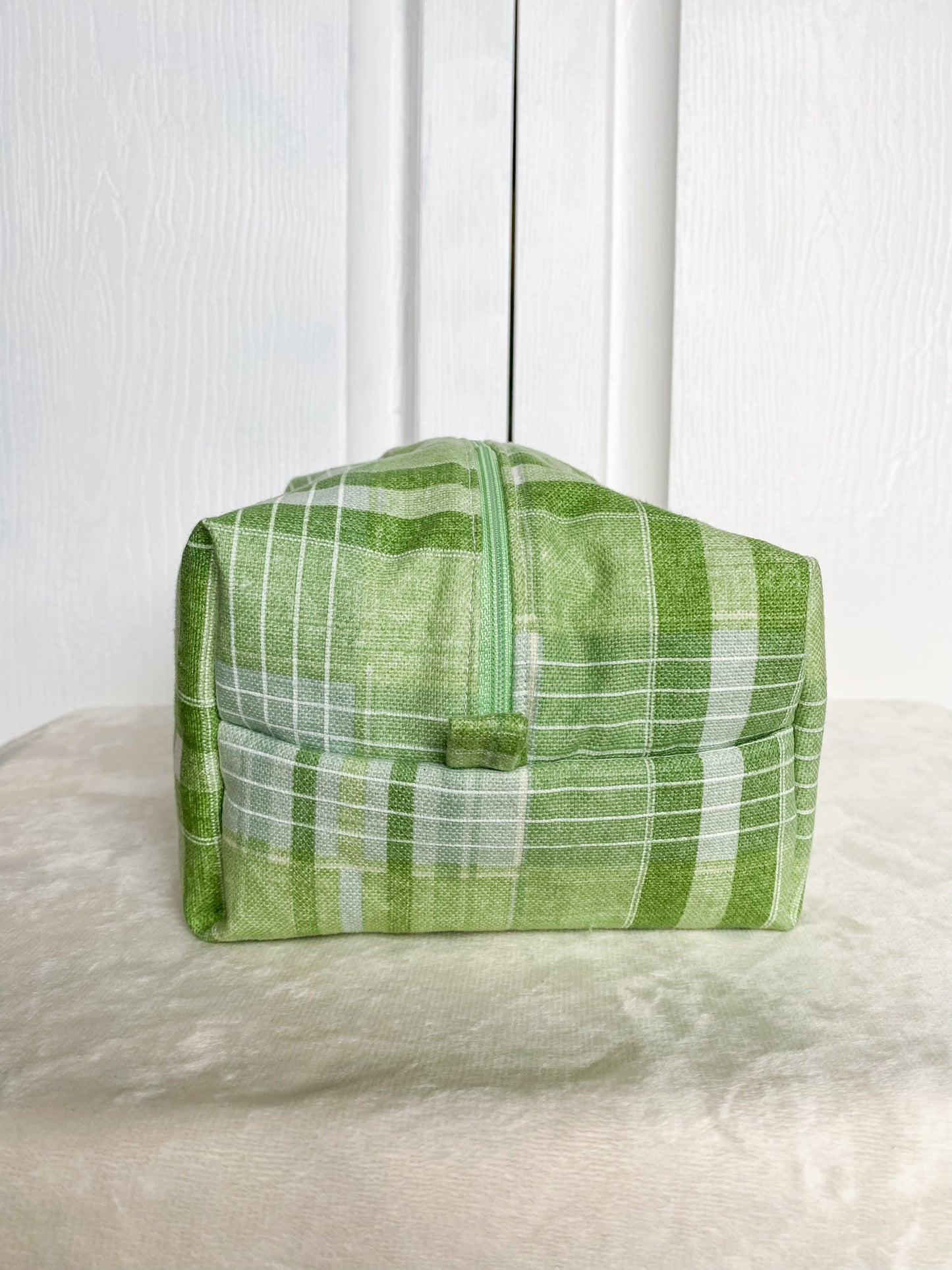 Evergreen Hue Makeup Box Pouch