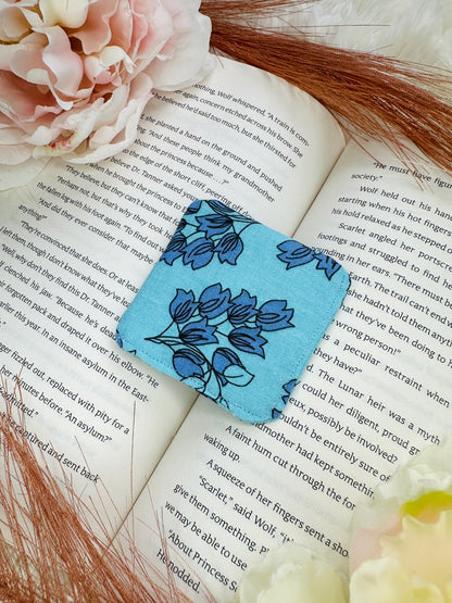 Set Of 2 Seaside Bloom Corner Bookmarks