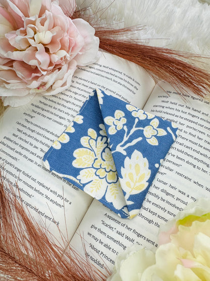 Set Of 2 Golden Blooms Corner Bookmarks